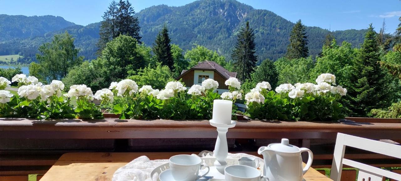 die weisse Wand Weissensee Exterior foto